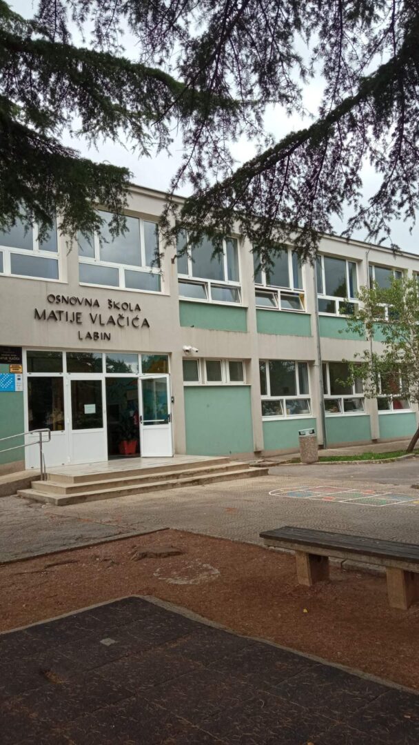 škola 1